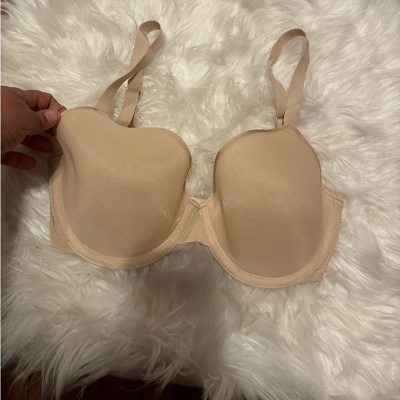 skims Other - SKIMS woman bras